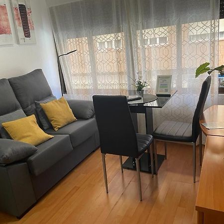 Ferienwohnung Apartamento De 1 Dormitorio En Buena Ubicacion Albacete Exterior foto
